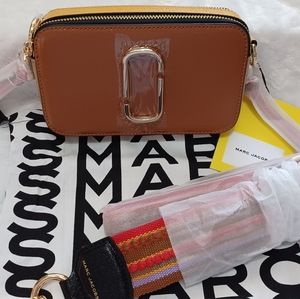 Marc Jacobs Snapshot Crossbody in Cathay Spice Multi